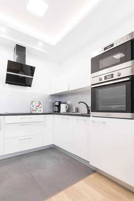Cityheaven With Parking And Ac Krakau Polen