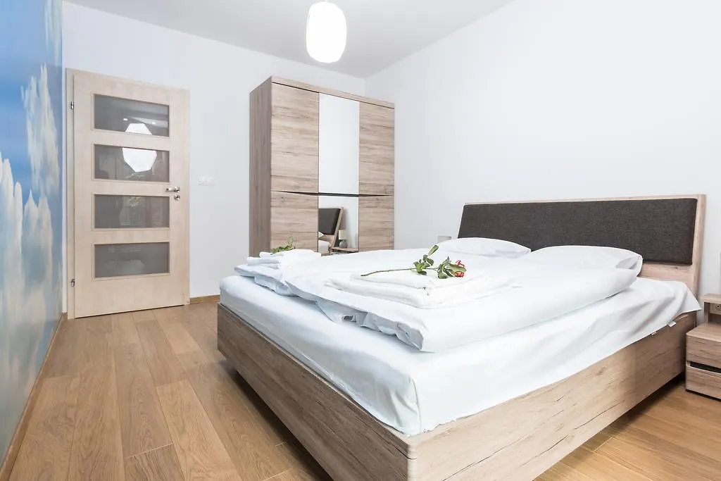 Apartment Cityheaven With Parking And Ac Krakow